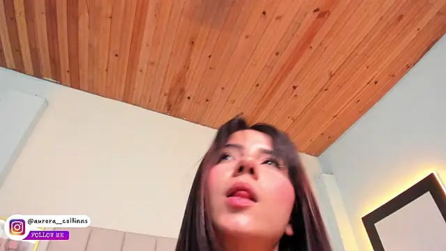 aurora_collinss_ Adlı Modelin Canlı XXX Sohbeti