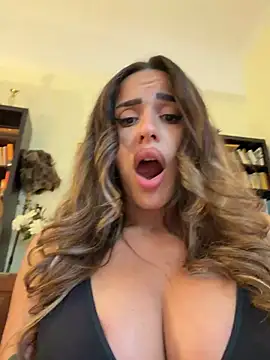 -Alisa's Live XXX Chat
