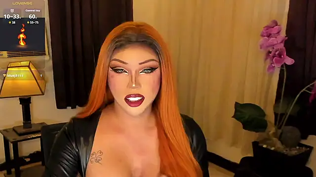 Chatroom XXX en direct de YOUR_LOVE_GLAMOUR