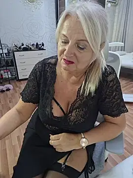 Živý XXX chat AvrilMillers