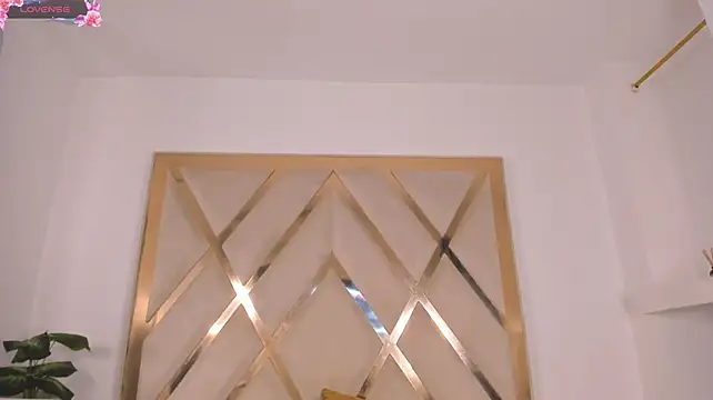 angelkyraasm XXX чат на живо