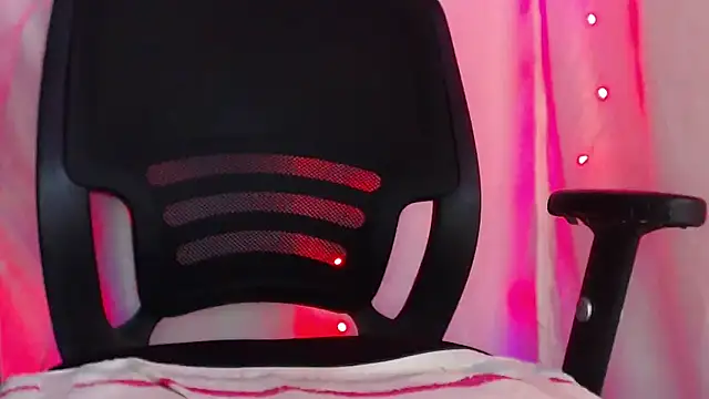cuminator_ 现场XXX聊天