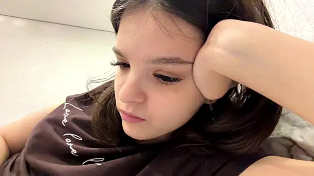 HabitedGatherern Live XXX chat