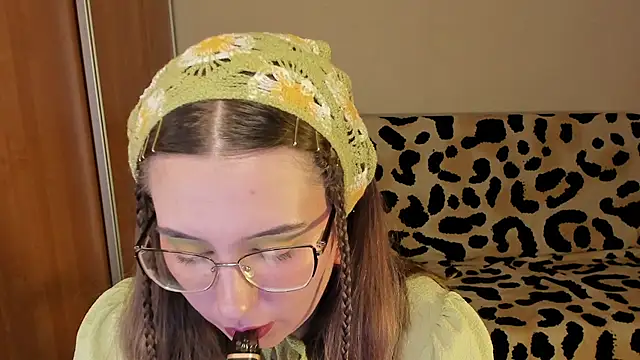 just_fucked777 লাইভ XXX চ্যাট