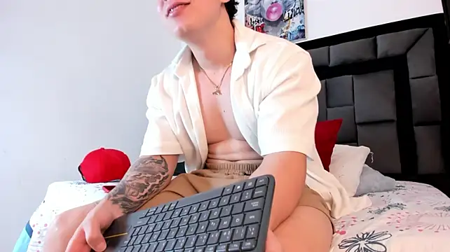 Chat +18 de Liam_saint ao vivo