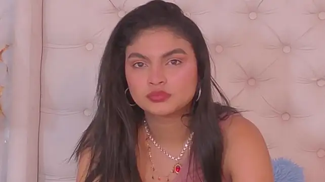MelodyAlvarez 라이브 XXX 채팅