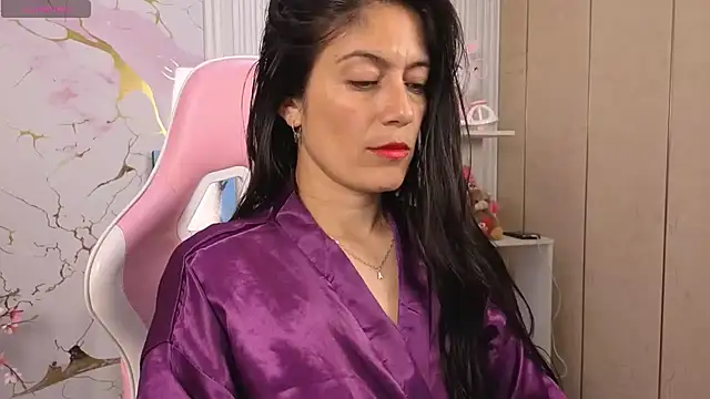 AnnyMilet_ XXX чат на живо