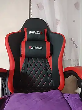 art_po19's Live XXX Chat