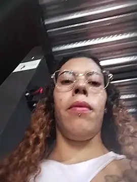 Pamelamiler__ live XXX chat
