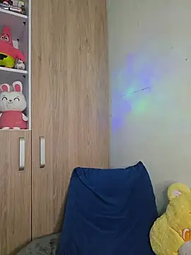 Dani-peggin Chat XXX live