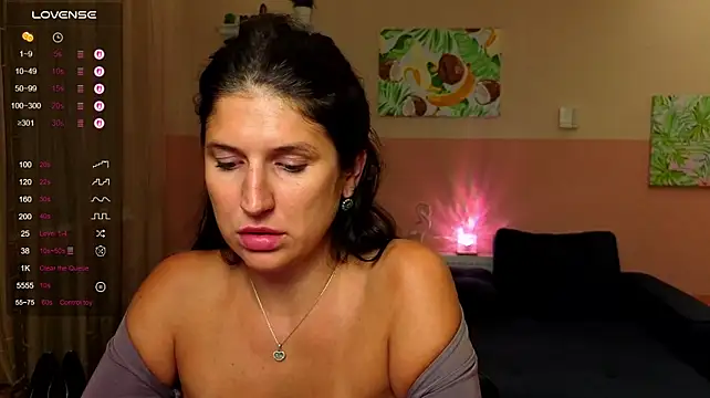 Alianna_Solo_Kisses XXX чат на живо