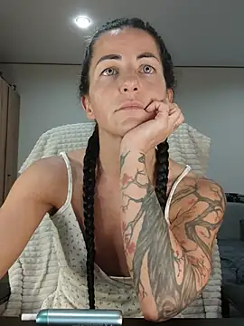 Cute____Girl's Live XXX Chat