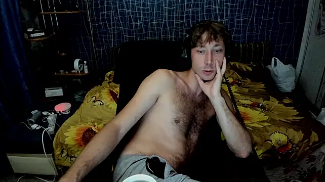 CuteBoy228 Adlı Modelin Canlı XXX Sohbeti