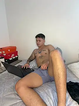 Онлайн чат XXX Christopher_strongg