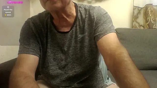 benny12369's Live Chat Room