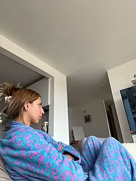 Онлайн чат XXX Ameellie