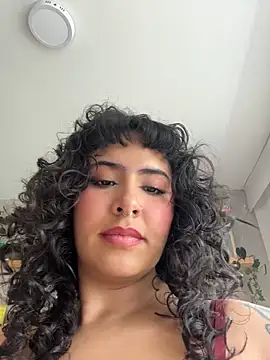 XXX chat uživo modela SugarTroubl33