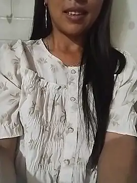 Helen-nn élő XXX-chatje