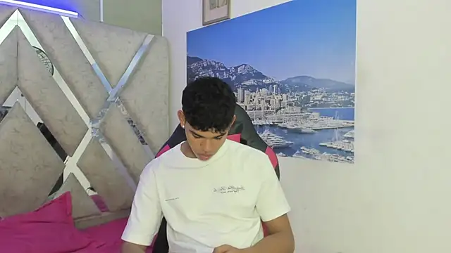 nova_mitchell7's Live XXX Chat