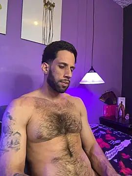 Karim_mansur Adlı Modelin Canlı XXX Sohbeti