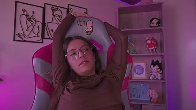دردشة milly_kenner الجنسية المباشرة