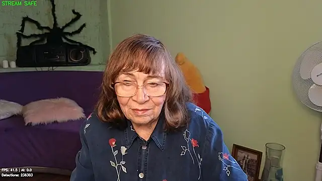 Czat XXX na żywo – Betty_Brick