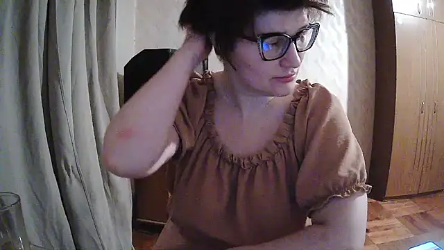 Chat +18 de Jolinaha ao vivo