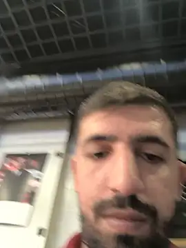 Bayykuss Live XXX Chat