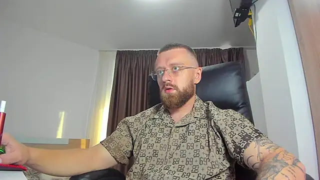 Онлайн чат XXX Findom_guy