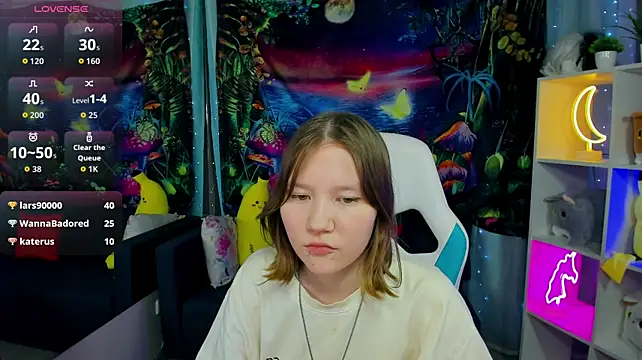 Chat +18 de MillieMoor ao vivo