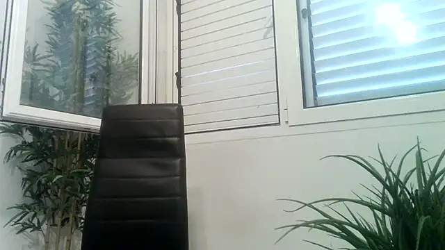 Chat XXX ao vivo de yanick931