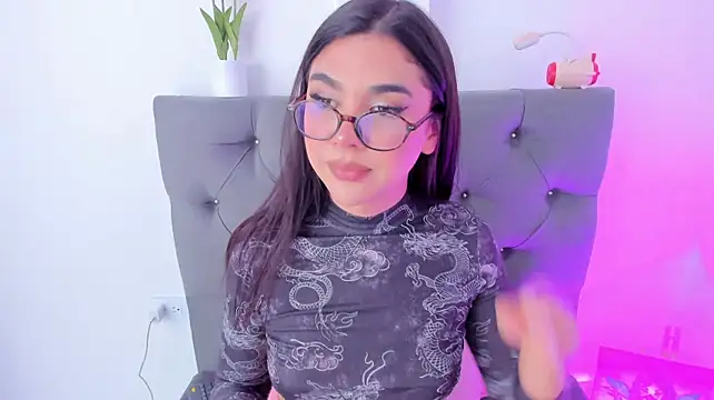 RoseCassien Live XXX chat