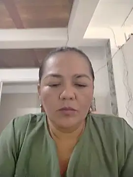KarinaAlonso Chat XXX in diretta