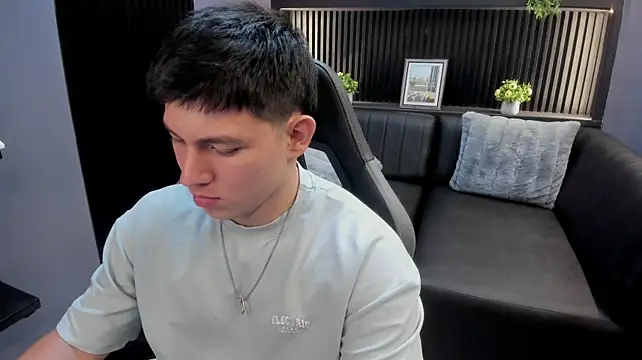 แชท XXX สดของ JamesCr_