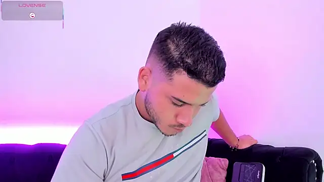 Axel_grey_'s Live XXX Chat