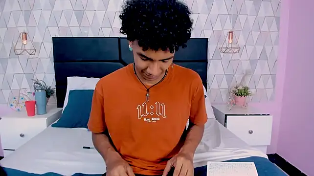 MarckThompsonn Chat XXX live