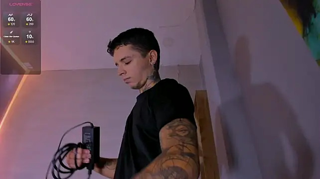 Онлайн чат XXX Ian_Castillo_