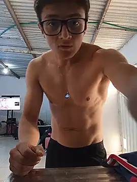 Davitfitnosuke Live XXX-Chat