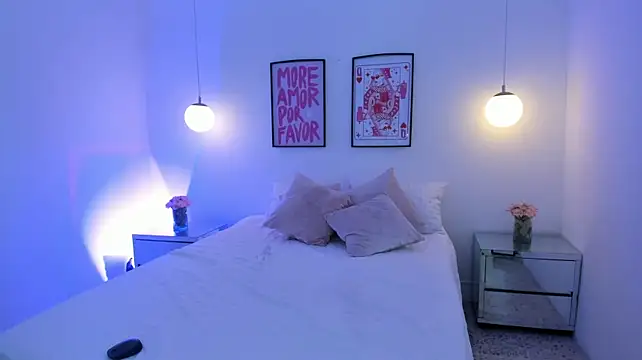 camilaa7 live XXX chat
