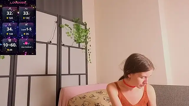 MyrtaMcclaney's Live XXX Chat