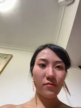 Xiaxia-a Live XXX-chat