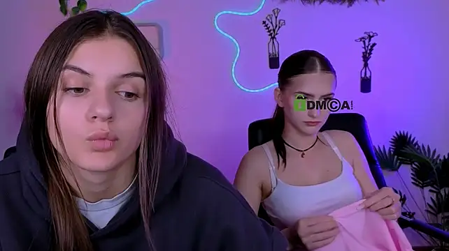lisa_dark_'s Live XXX Chat