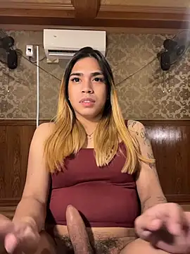 alcyone_hilton Show Webcam