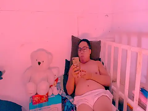 Hardking_69 Adlı Modelin Canlı XXX Sohbeti
