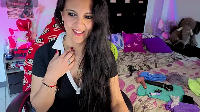 BasmaHernandez XXX чат на живо