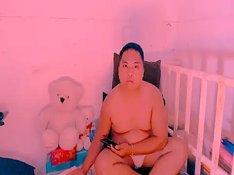 Chat +18 de Hardking_69 ao vivo