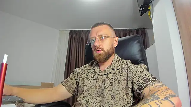 Findom_guy: απευθείας συνομιλία ΧΧΧ
