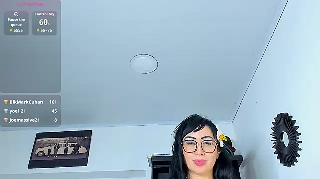 Vicky_hotmilf – Live XXX-chat