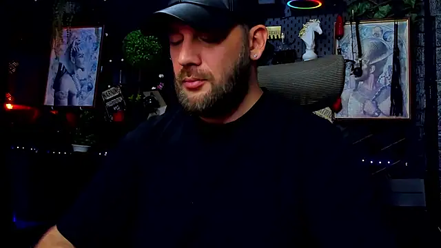 LexHardy élő XXX-chatje
