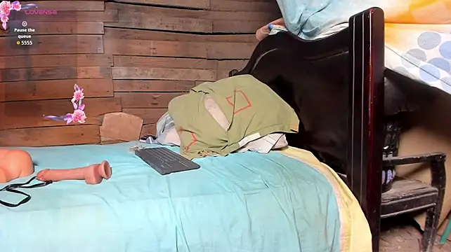 XXX chat uživo modela alariprincess